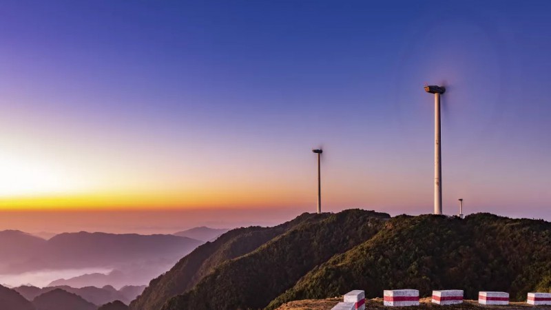 舞動(dòng)晨曦、東方 電氣風(fēng)電有限公司、黃 斌